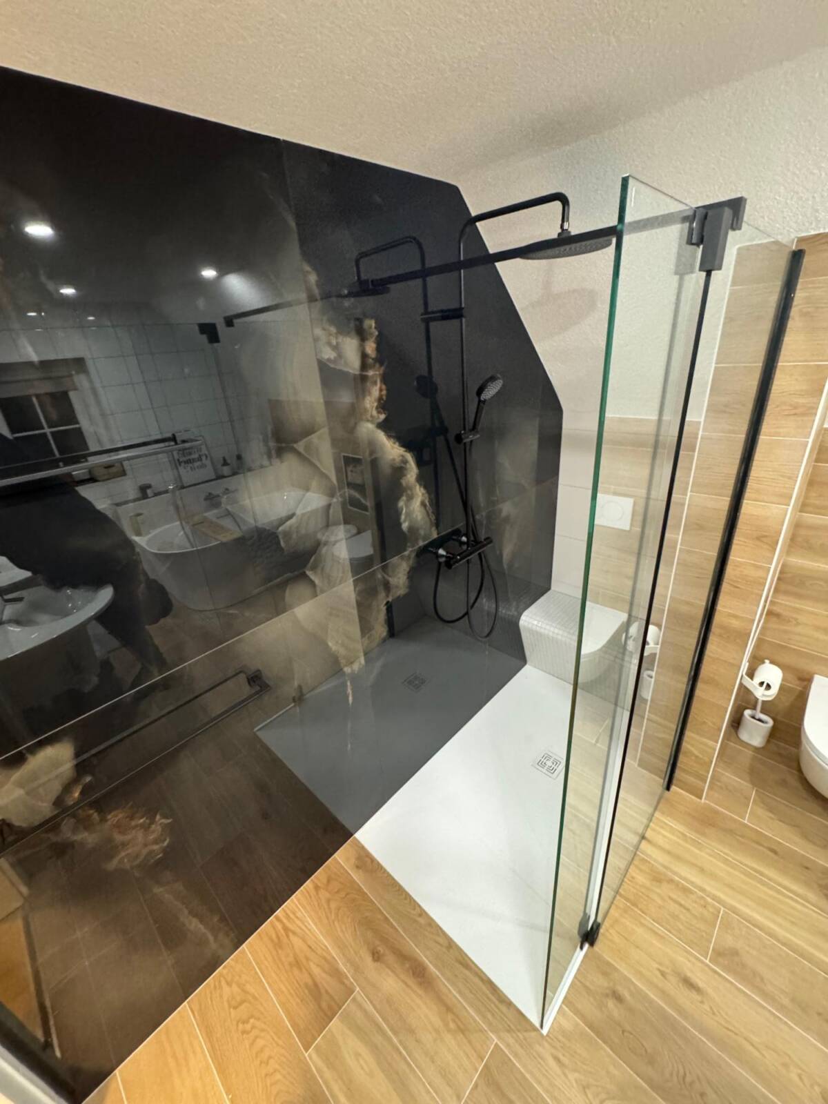 RENOVATION SALLE DE BAINS HAUTE ALSACE RENOVATION 5 | Haute Alsace Renovation Faites appel à une entreprise de confiance près de Mulhouse pour vos travaux de maison ! Cernay