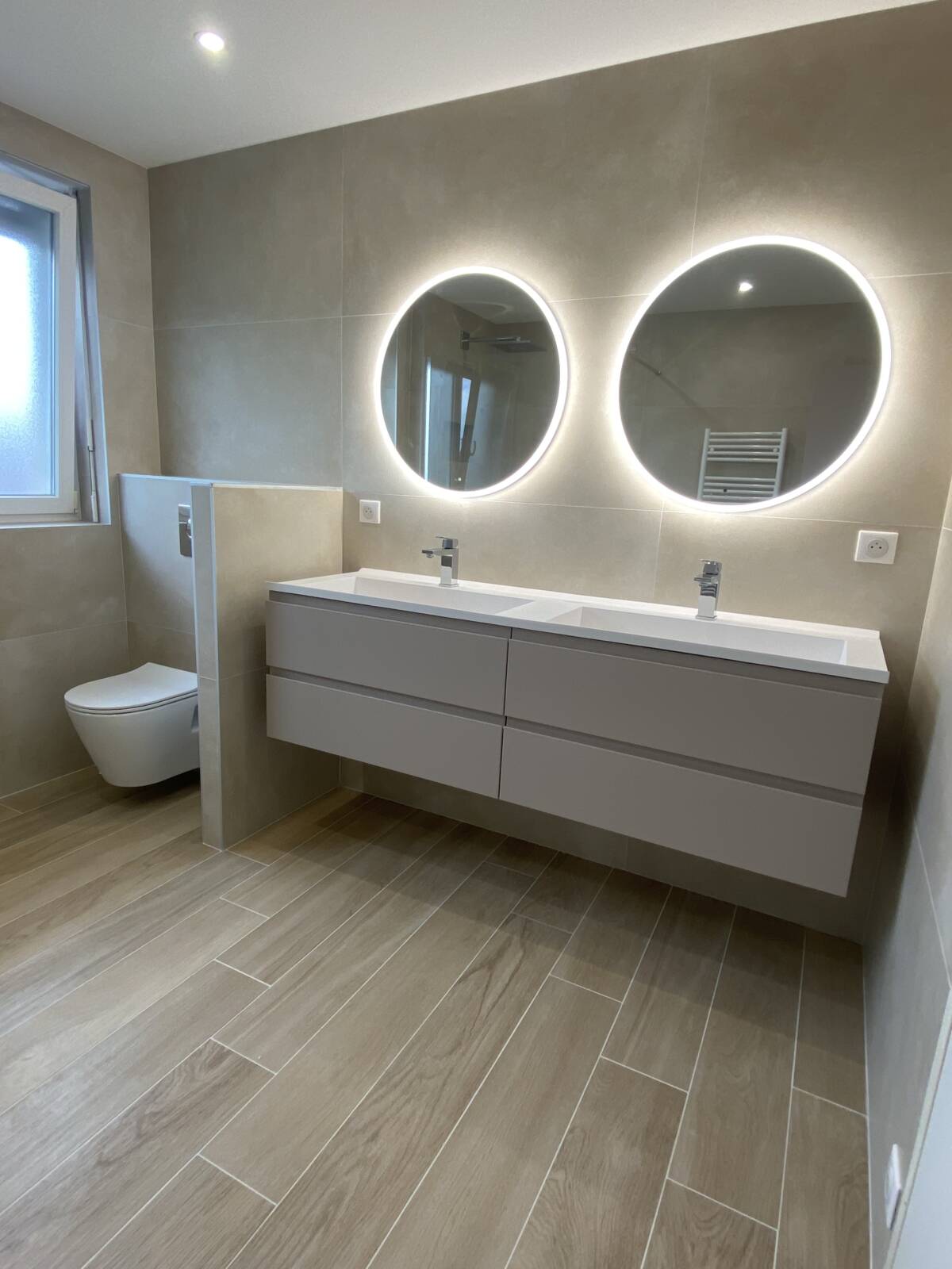 Comment créer une salle de bain familiale pratique et esthétique ? Guebwiller