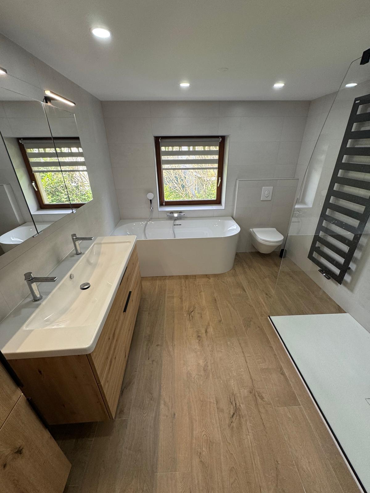 Une salle de bains contemporaine aux tons naturels, Zillisheim Colmar