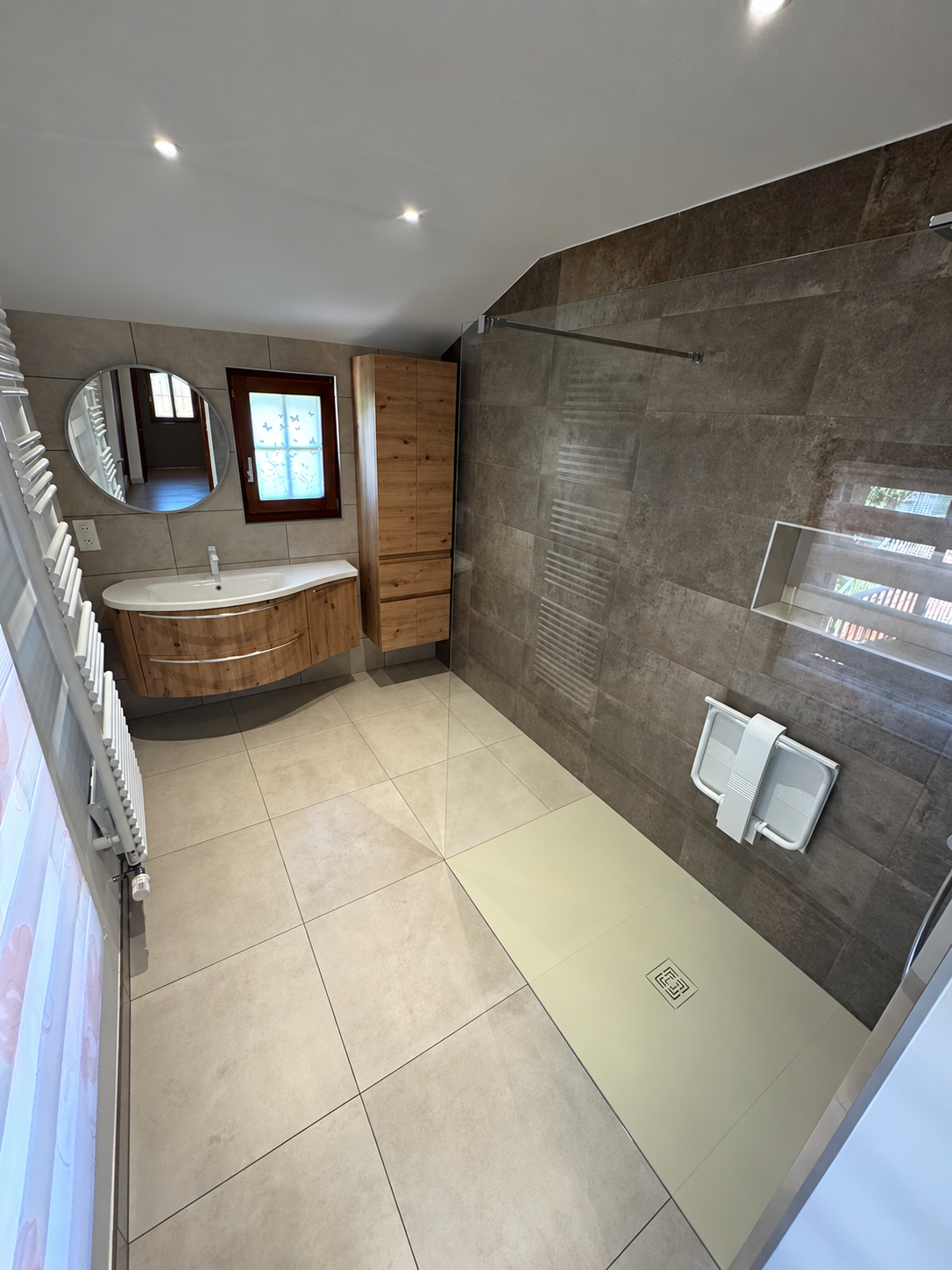 Un nouveau regard sur cette salle de bains, Wittenheim Illzach 1